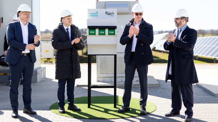 Opening of the hybrid solar battery park for Carlsberg Brewery in Lithuania.