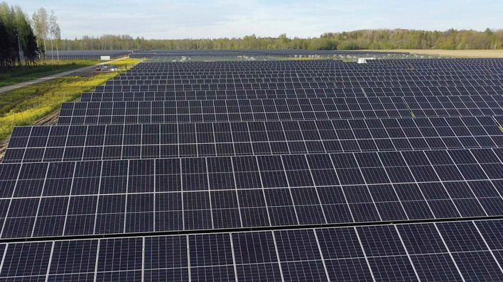 The Raba hybrid solar park marks another step in Estonia’s shift towards greater energy autonomy.