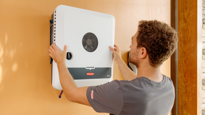 The future of inverter technology is lightweight, efficient and adaptable.