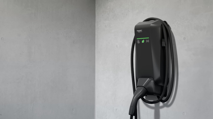 Solarwatt’s Charger Max offers simplicity and performance in streamlined form.
