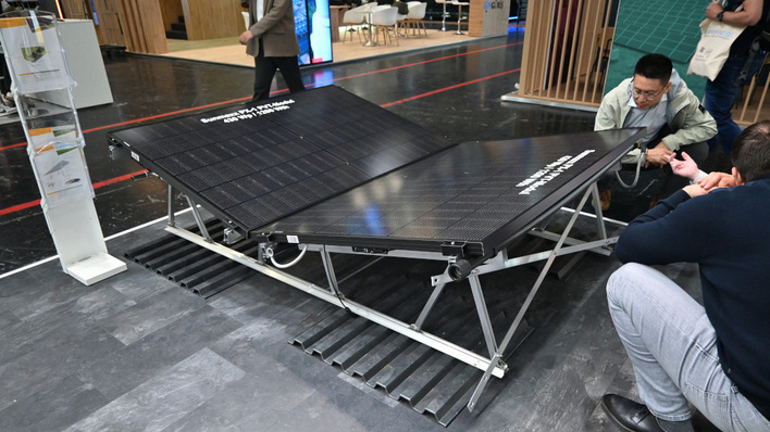 The new green roof setup from Wagner Solar supports flexible module angles for tailored installs.