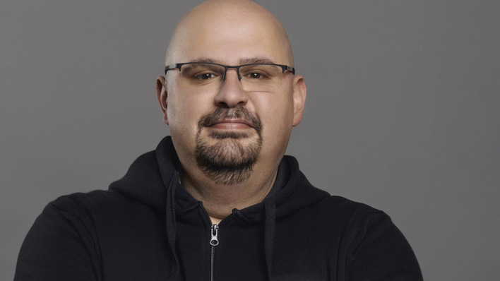 Our guest author Ali Inal draws an interesting comparison