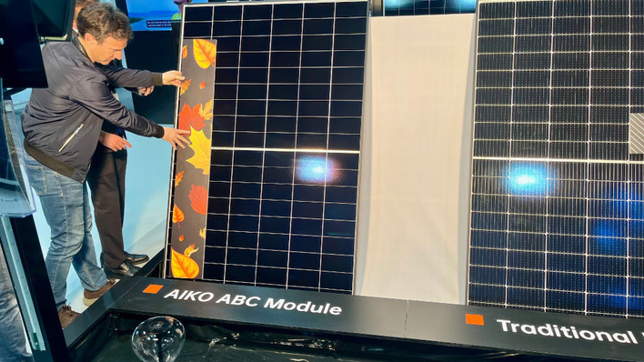 Leafing through innovations in solar, one module at a time