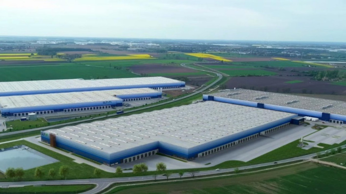 A visualisation of the 65,400 m² Sungrow factory planned for Wałbrzych