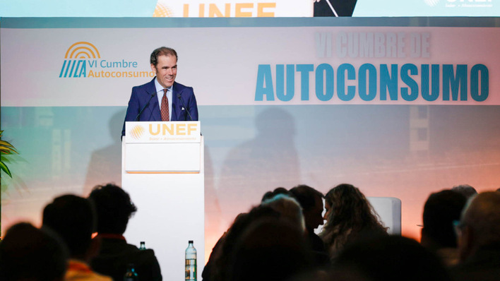 The conversation turns from scale to stability – UNEF President Rafael Benjumea sees self-consumption as key to energy sovereignty