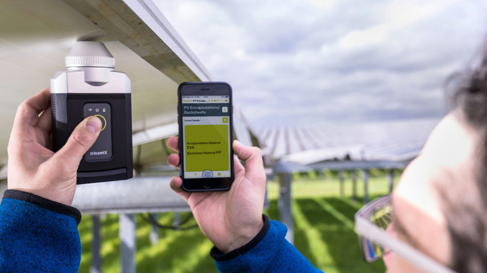 From module to mobile – assessing chalking on solar module backsheets