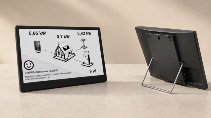 A 7.5-inch e-ink display to brings residential solar data into the home