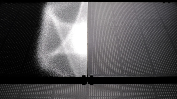 Mirror versus matt: ZRM+ in close-up