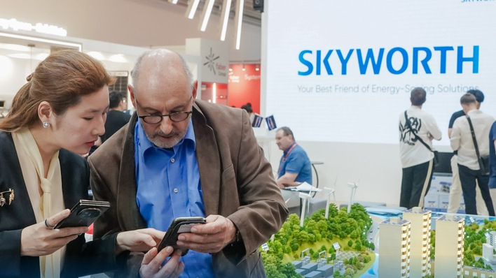 International visitors compare notes at the Skyworth stand at Intersolar 2026