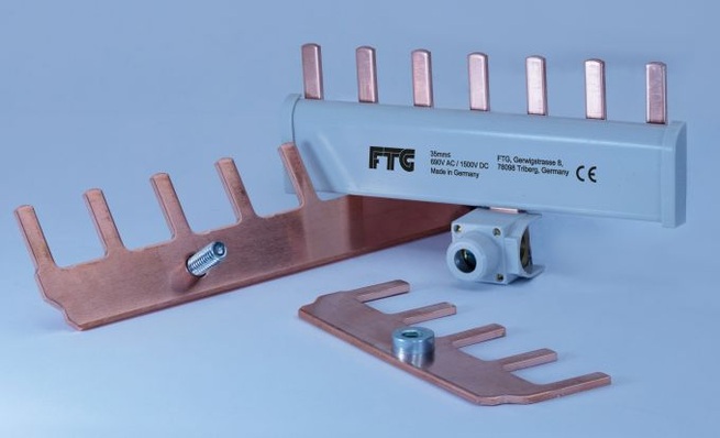 With the predefined position of the connection terminal, wiring to the main switch is simple, quick and safe.