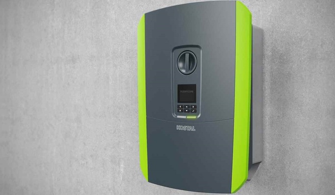 The Plenticore Plus comes with a display as well as features not so obvious from the outside.