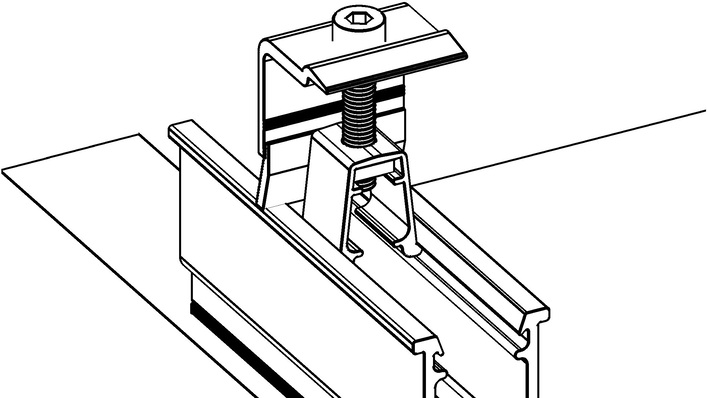 The new U-profilefor rooftop installation of solar modules.