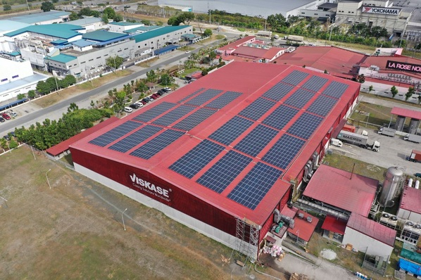 Solar is getting more and more popular in the Philippine and the government has committed to reduce energy CO2 emissions by 70 percent before 2030.