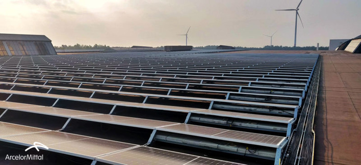 The rooftop solar array not only looks great, but also saves about as much CO2 as planting 230,000 trees. 