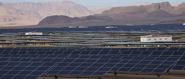 The $ 130 million solar park covers three square kilometres with JinkoSolar PV modules and 38 Inverter Power Stations from Ingeteam and supplies energy to more than 51,000 households.