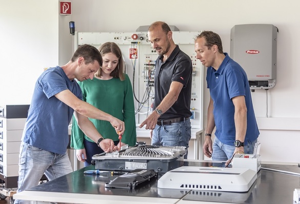 Training of solar installers at Fronius.