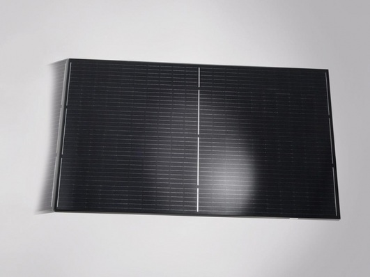 The new Q.PEAK DUO-G5 is a 120 half-cell solar module with power classes up to 330 W.