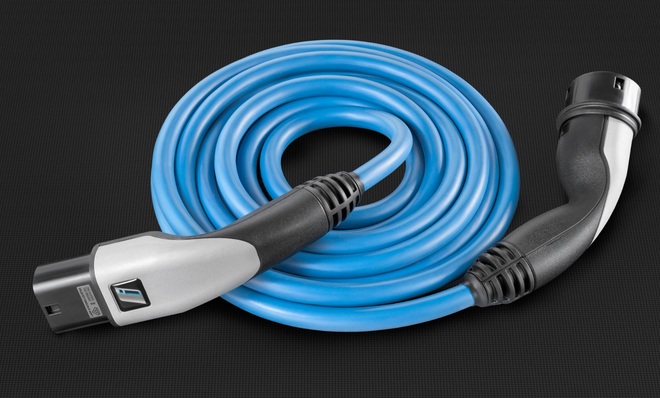 Lapp Systems has developed new charging systems for the plug-in hybrids from BMW.