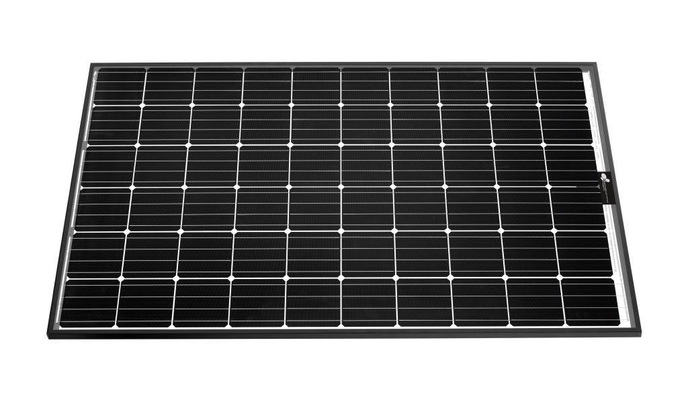 Inspite of the larger wafers, the overall dimensions of the module have not changed.