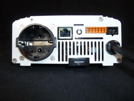 With up to six kilowatts power, low-energy houses up to 150 square meters can now be powered from photovoltaics.