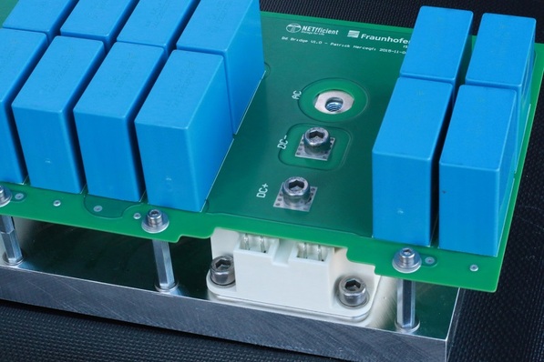 The development of new testing standards for batteries is one of the tasks of the new competence center in Freiburg.