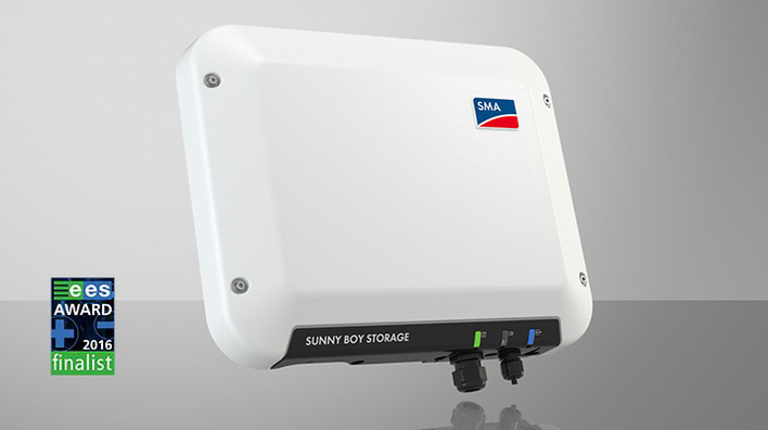 The Sunny Boy Storage combines the flexibility of AC coupling with the use of high-voltage batteries.