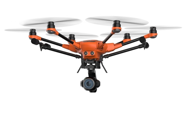 The H520 offers reliable flight with an integrated ground controller.