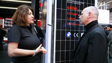 Barbara Terreni presents the new GoodWe products.