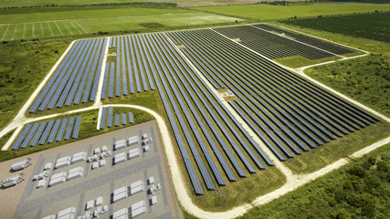 Lined up for business – a future solar park combined with storage in Sandon Brook/UK
