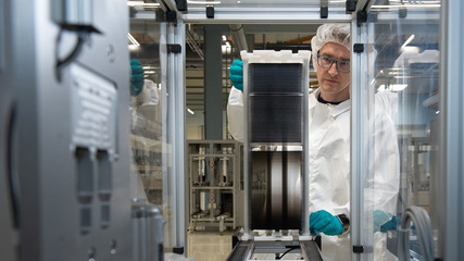 The art of solar assembly, where science fiction quietly becomes industry standard