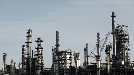 Fossil infrastructure in an age of pricing signals