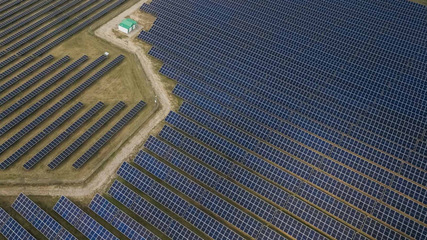 Scaling by design – institutional backing aligns with growing utility-scale deployment