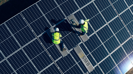Panel by panel toward energy security in the EU